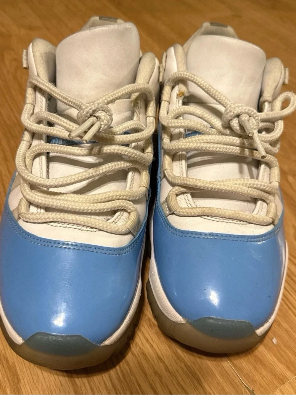 Blue white jordan 11s UNC